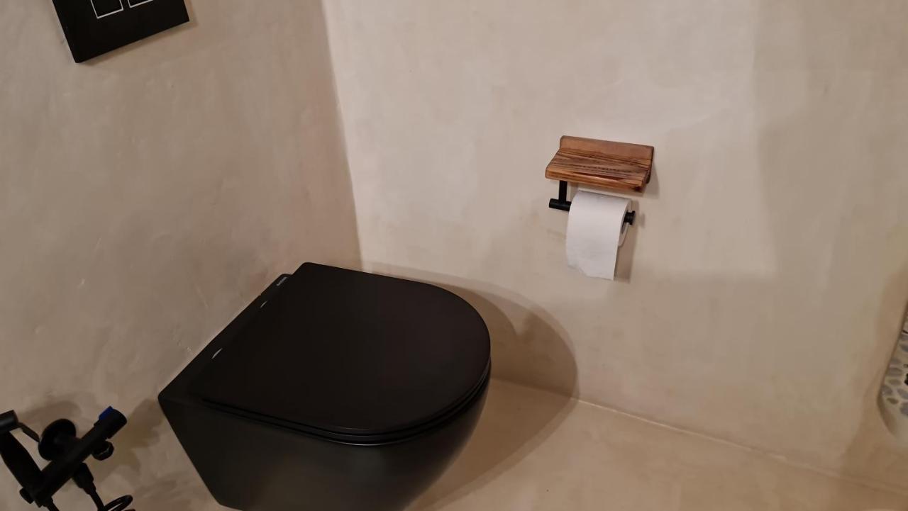 Olive Oil Mill Apartment Kokkala Екстериор снимка