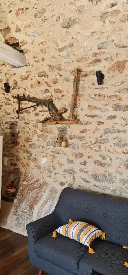 Olive Oil Mill Apartment Kokkala Екстериор снимка