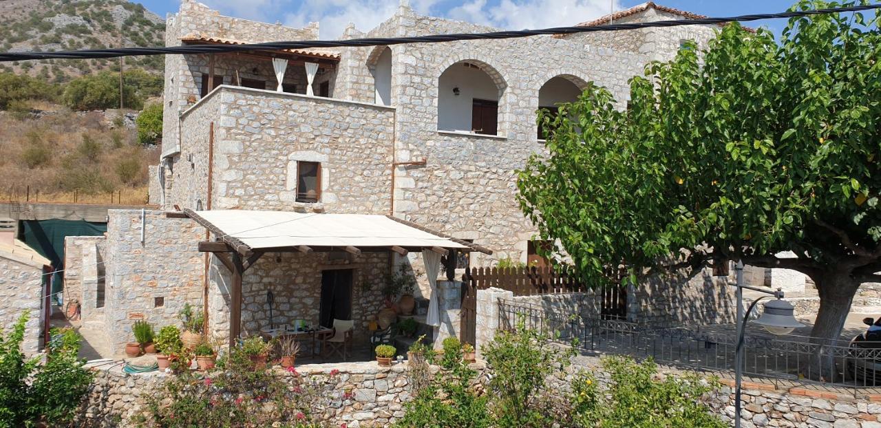 Olive Oil Mill Apartment Kokkala Екстериор снимка